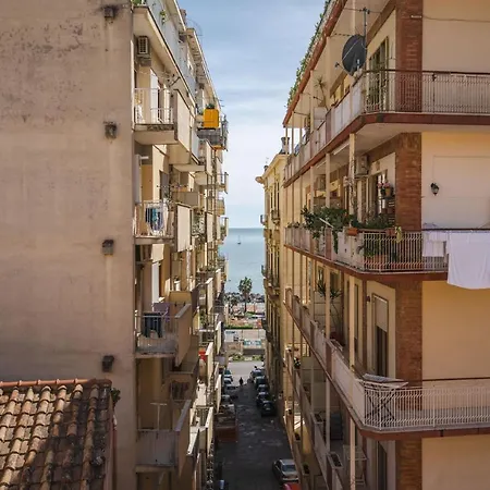 Arco Dei Pinto Salerno